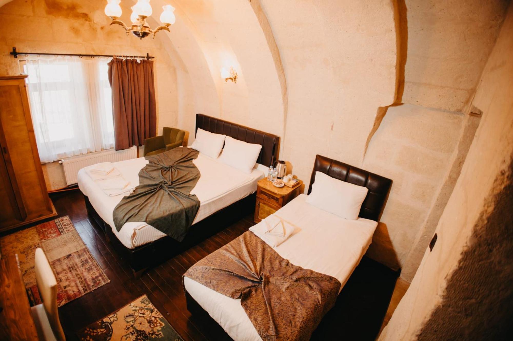 7 Oda Kapadokya Cave Hotel Урґюп Екстер'єр фото