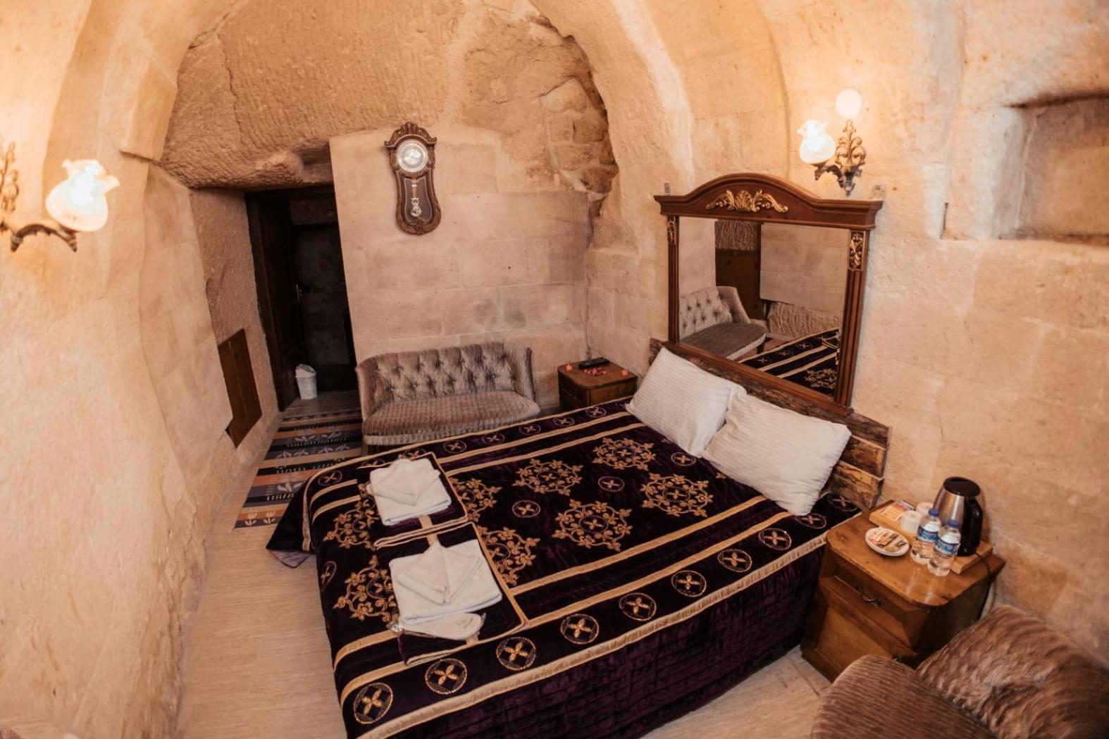 7 Oda Kapadokya Cave Hotel Урґюп Екстер'єр фото