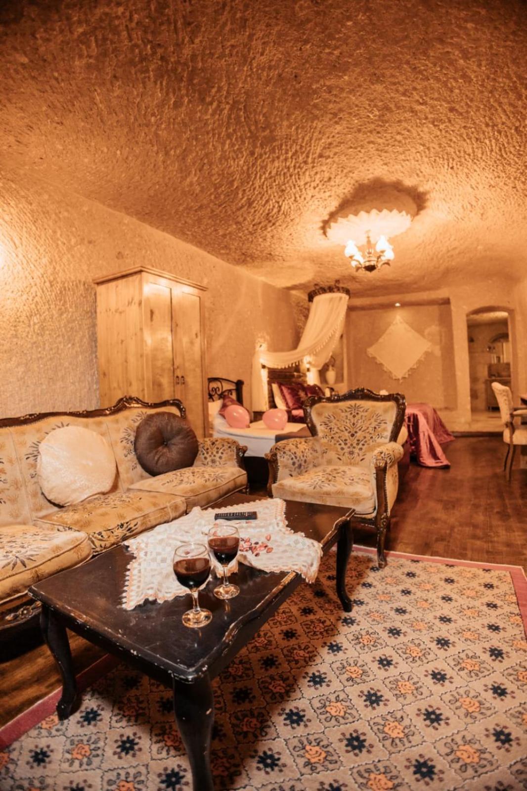 7 Oda Kapadokya Cave Hotel Урґюп Екстер'єр фото