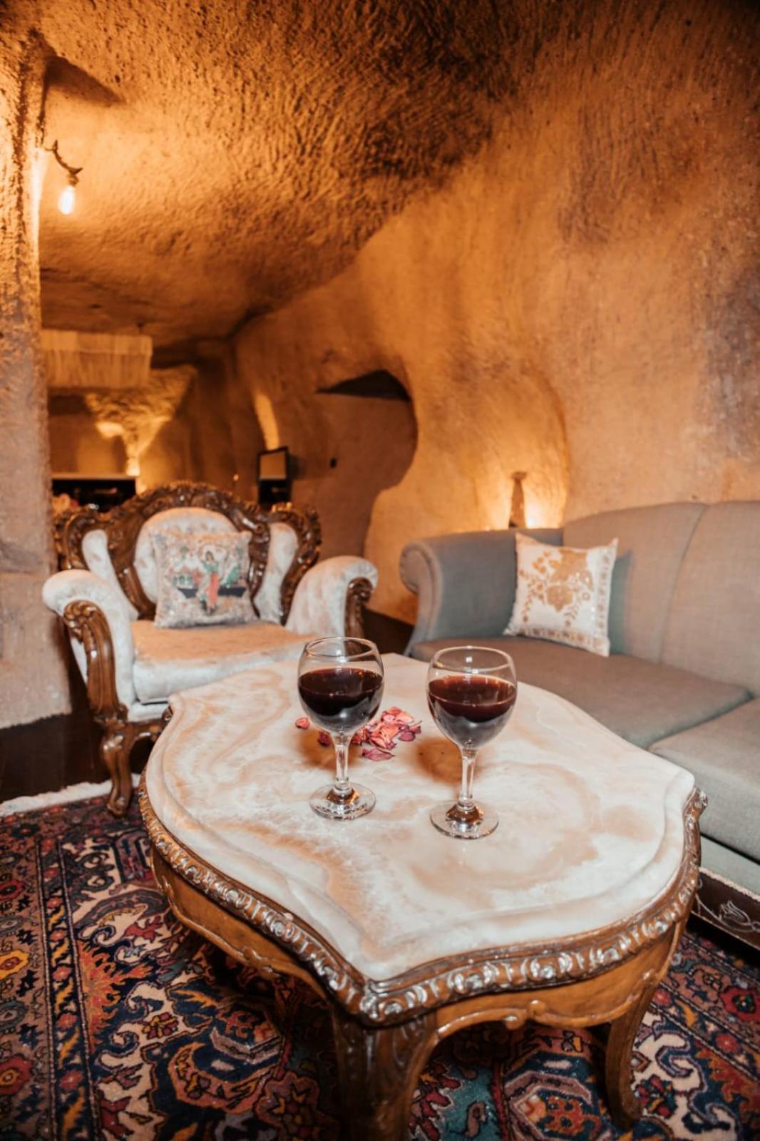 7 Oda Kapadokya Cave Hotel Урґюп Екстер'єр фото